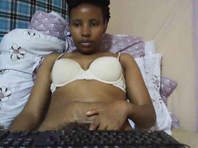 Modèle: Beautyjaya3