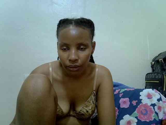 Modèle: Beautyjaya3