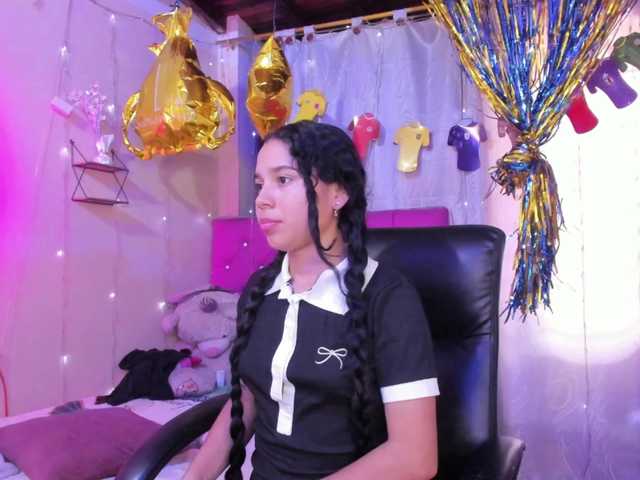 Milly-Way live cam on BongaCams