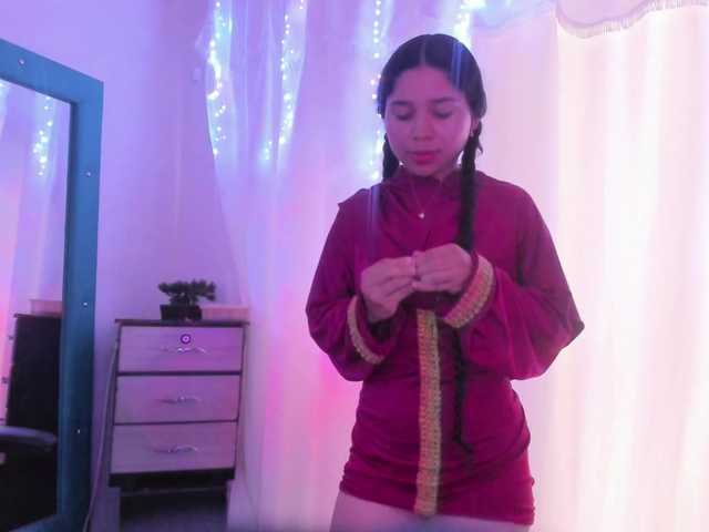 Milly-Way live cam on BongaCams