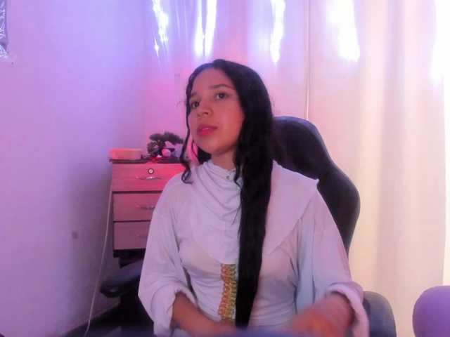 Milly-Way live cam on BongaCams