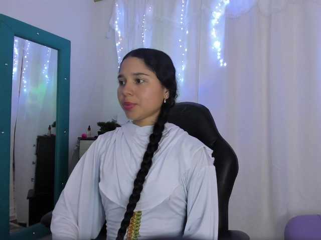 Milly-Way live cam preview