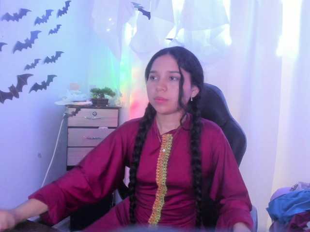 Milly-Way live cam on BongaCams
