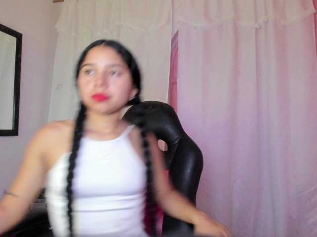 Milly-Way live cam on BongaCams