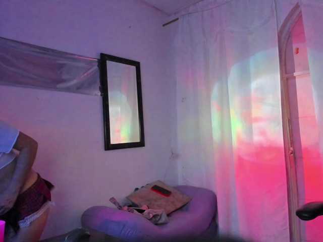 Milly-Way live cam on BongaCams