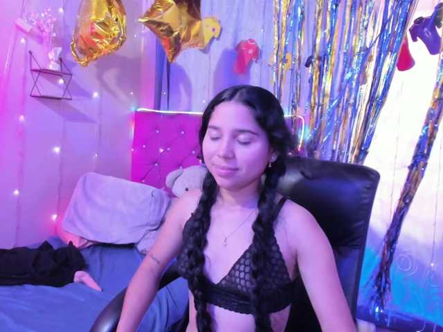 Milly-Way live cam on BongaCams
