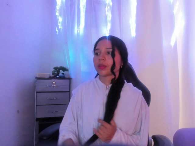 Milly-Way live cam on BongaCams