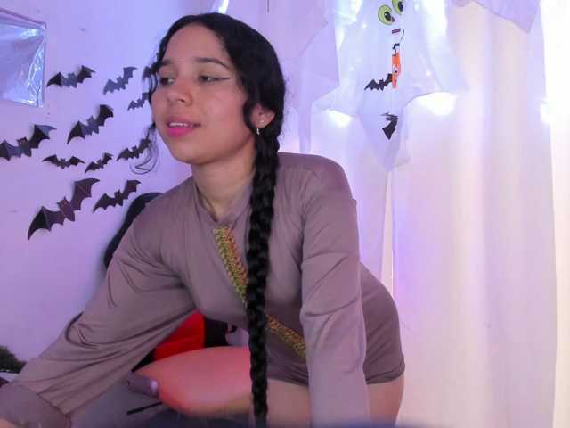 Milly-Way live cam on BongaCams
