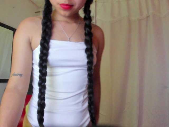 Milly-Way live cam on BongaCams