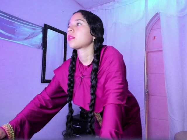 Milly-Way live cam on BongaCams