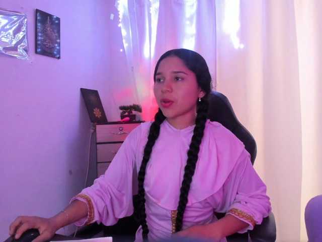 Milly-Way live cam on BongaCams