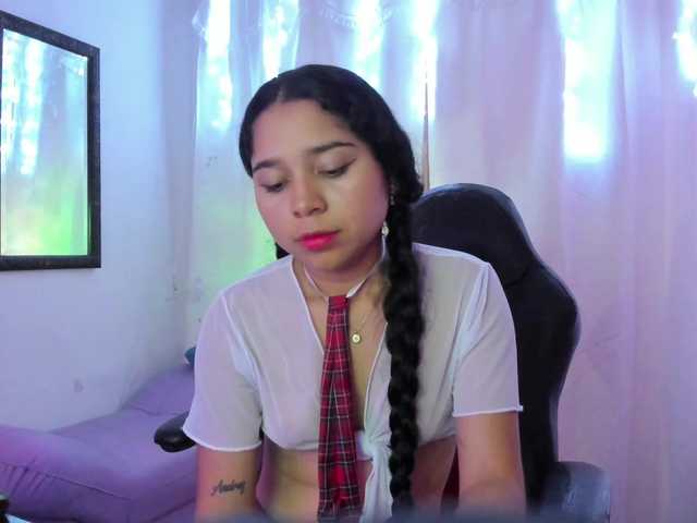 Milly-Way live cam on BongaCams