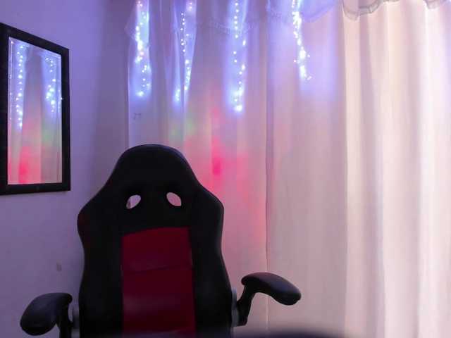Milly-Way live cam on BongaCams