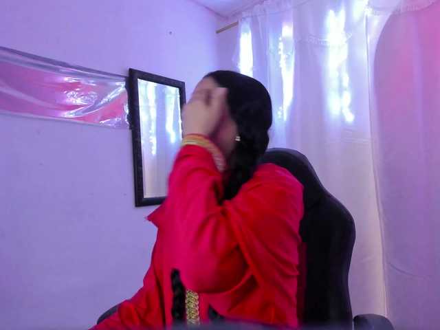 Milly-Way live cam on BongaCams