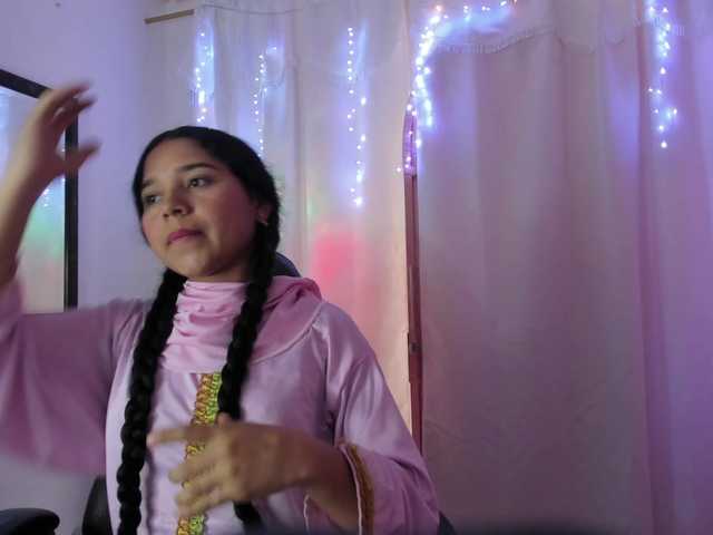 Milly-Way live cam on BongaCams