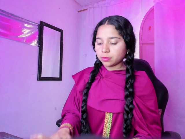 Milly-Way live cam on BongaCams