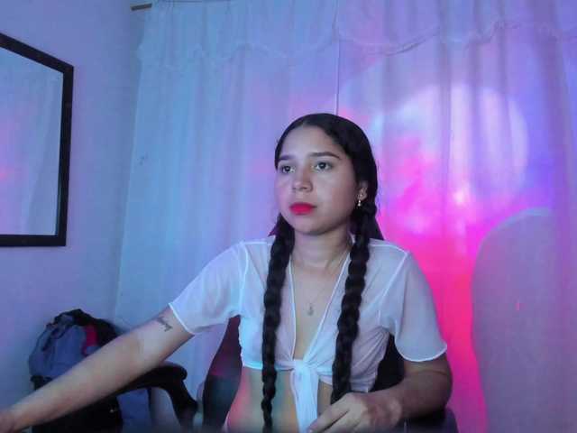 Milly-Way live cam on BongaCams