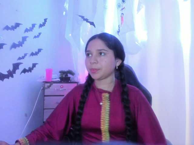 Milly-Way live cam on BongaCams