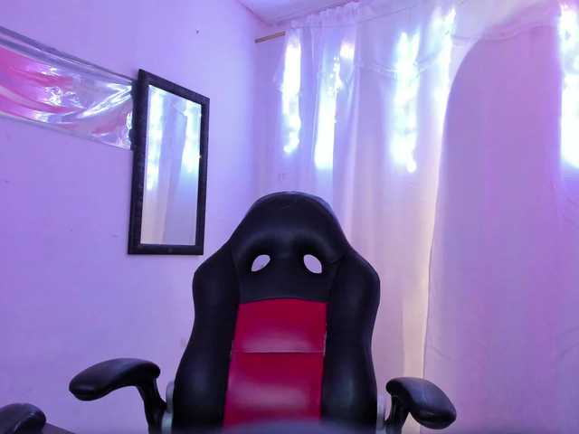 Milly-Way live cam on BongaCams