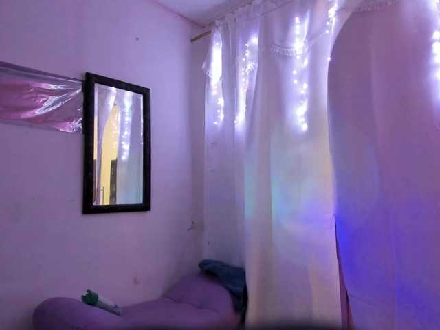 Milly-Way live cam on BongaCams