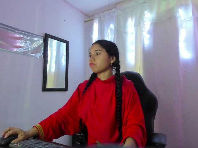 Milly-Way live cam on BongaCams