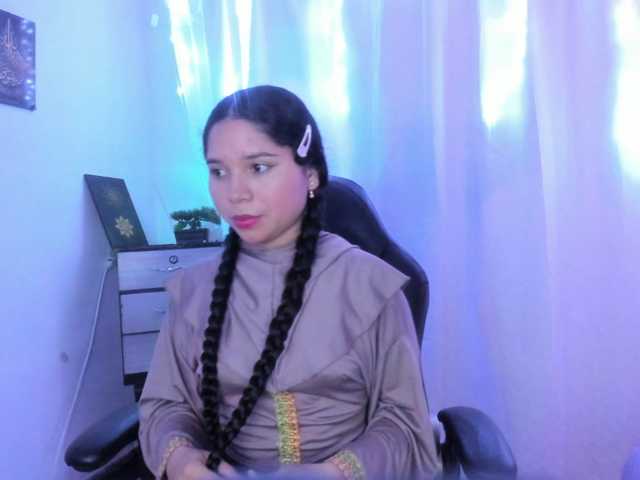 Milly-Way live cam on BongaCams