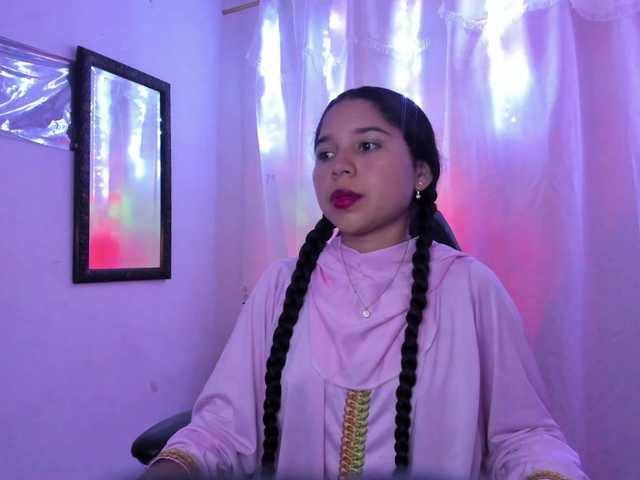Milly-Way live cam on BongaCams