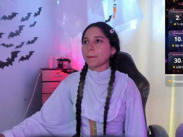 Milly-Way, live now on BongaCams