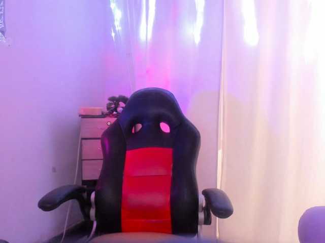 Milly-Way live cam on BongaCams