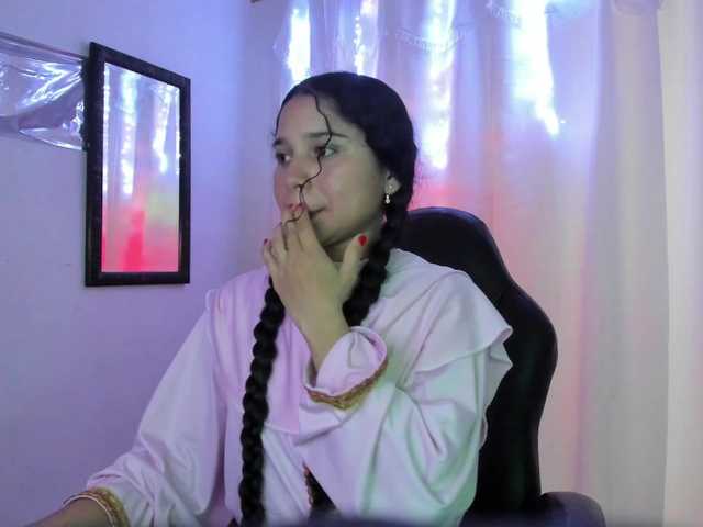 Milly-Way live cam on BongaCams