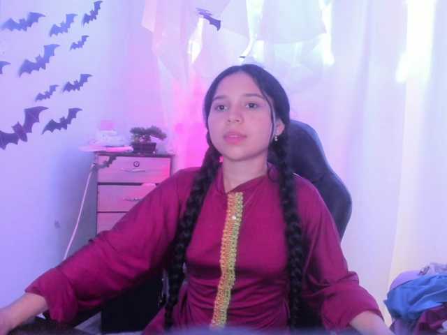 Milly-Way live cam on BongaCams