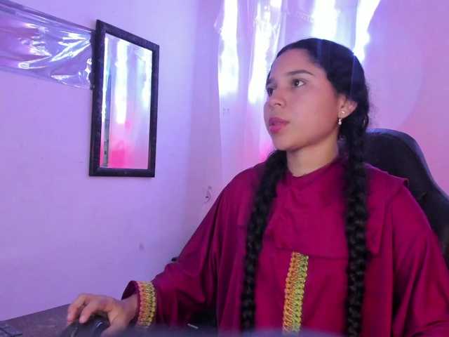 Milly-Way live cam on BongaCams