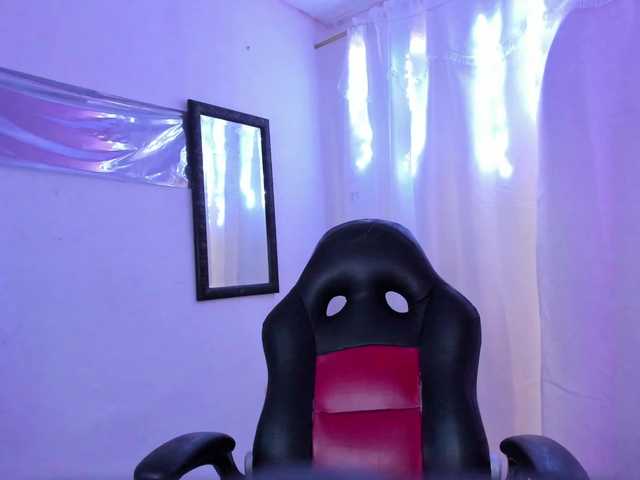 Milly-Way live cam on BongaCams