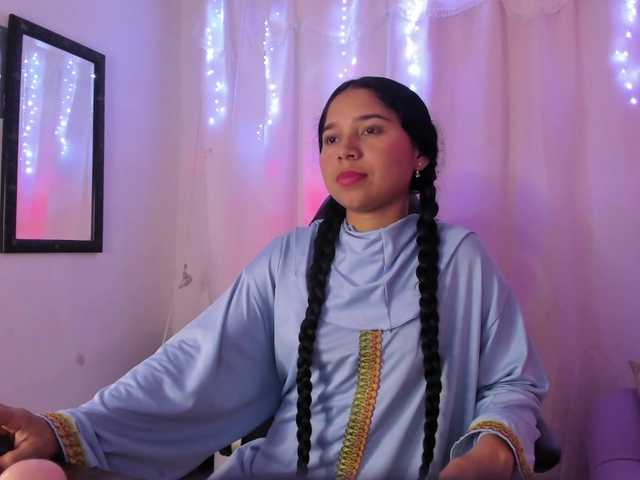 Milly-Way live cam on BongaCams