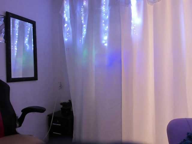 Milly-Way live cam on BongaCams