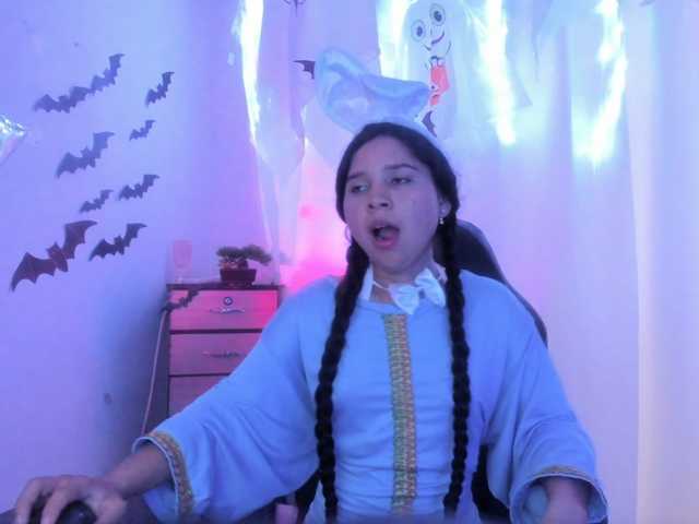 Milly-Way live cam on BongaCams