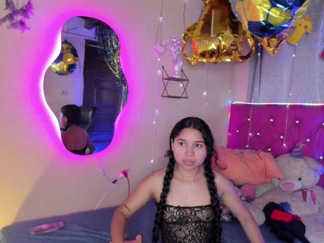 milly-way live sex show