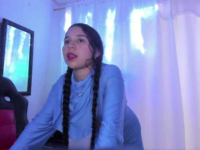 Milly-Way live cam on BongaCams