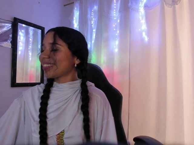 Milly-Way live cam on BongaCams