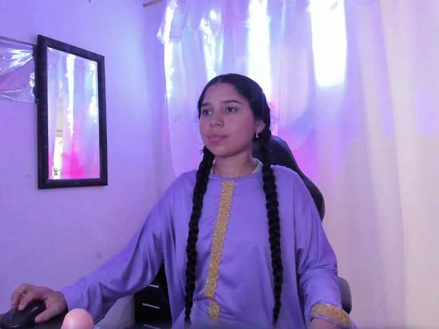 Milly-Way live cam on BongaCams