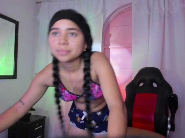 Milly-Way live cam on BongaCams