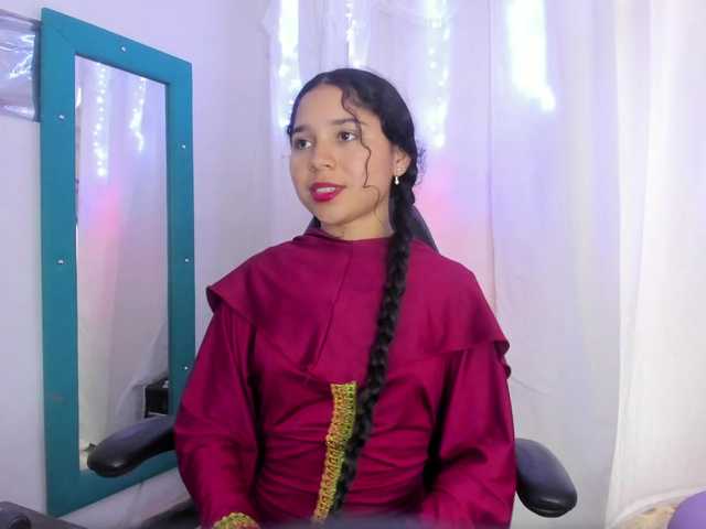 Milly-Way live cam on BongaCams
