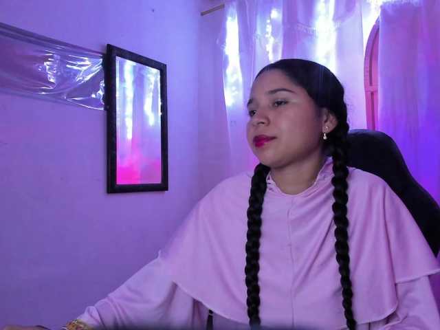 Milly-Way live cam on BongaCams