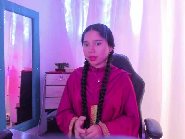 Milly-Way live cam on BongaCams