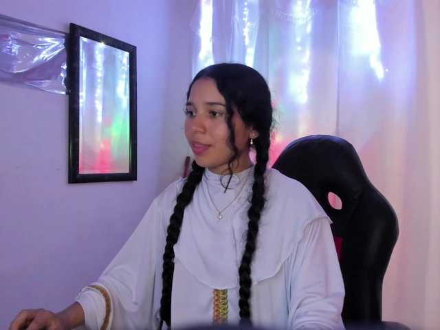 Milly-Way live cam on BongaCams