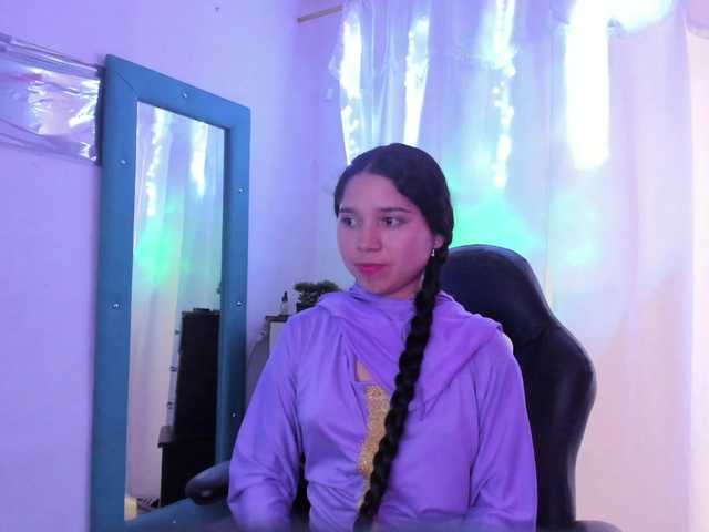 Milly-Way live cam on BongaCams