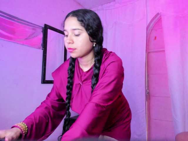Milly-Way live cam