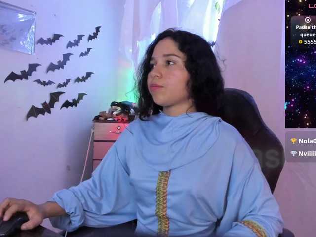 Milly-Way live cam preview