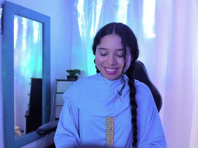 Milly-Way live cam on BongaCams