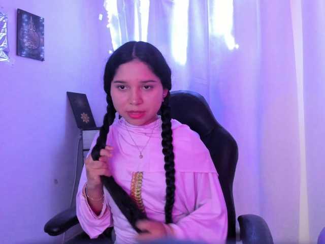 Milly-Way live cam on BongaCams